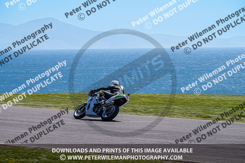 anglesey no limits trackday;anglesey photographs;anglesey trackday photographs;enduro digital images;event digital images;eventdigitalimages;no limits trackdays;peter wileman photography;racing digital images;trac mon;trackday digital images;trackday photos;ty croes